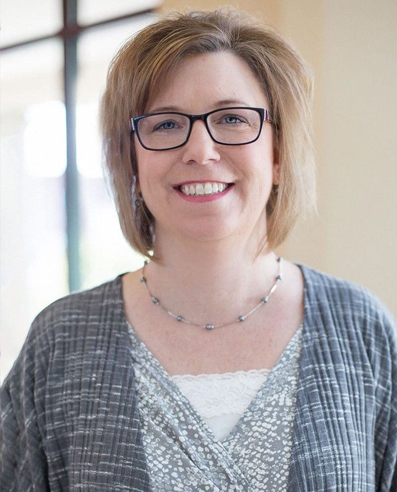 sherri huesman headshot
